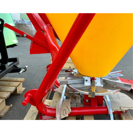 Разбрасыватель удобрений D-POL РМУ-500 от интернет-магазина rossel.by