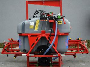 Опрыскиватель Demarol 600L-12M