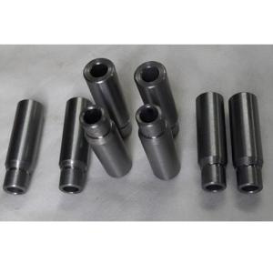 Втулка (направляющая) клапана двигателя YUNNEI YN38GBZ (комплект 8 шт., впускная/выпускная)