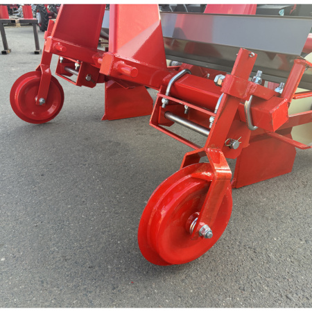 Рассадопосадочная машина D-pol двухрядная от интернет-магазина rossel.by