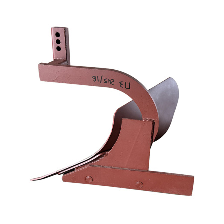 Плуг П3-245/16 МТЗ-05/08/09/12 (сцепка под прямоугольник) от интернет-магазина rossel.by