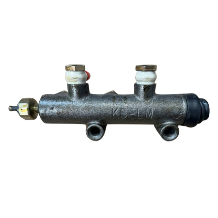 Главный тормозной цилиндр (для R-800/R-1600) от интернет-магазина rossel.by