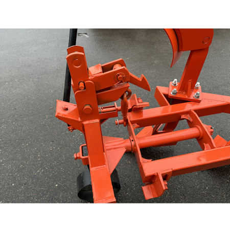 Плуг оборотный 2L-220 от интернет-магазина rossel.by