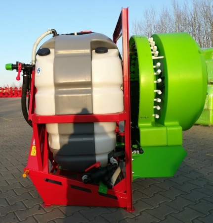 Опрыскиватель Demarol вентиляторный 600L от интернет-магазина rossel.by