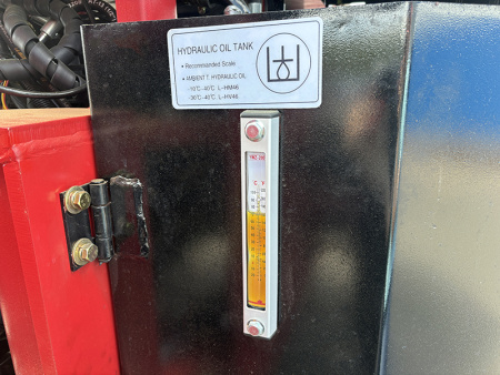 Фронтальный погрузчик Rossel R-4100 от интернет-магазина rossel.by