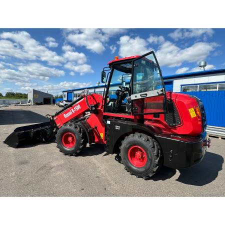 Фронтальный погрузчик Rossel R-1500 от интернет-магазина rossel.by