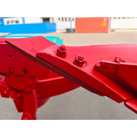 Плуг МЗШ оборотный 3-корпусный навесной ПОН-3-35 от интернет-магазина rossel.by