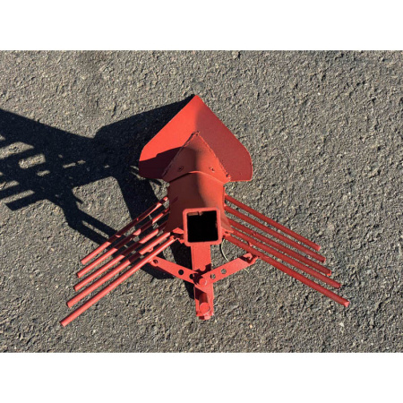 Плуг-картофелевыкапыватель П3-К3 для мотоблока МТЗ под квадрат от интернет-магазина rossel.by