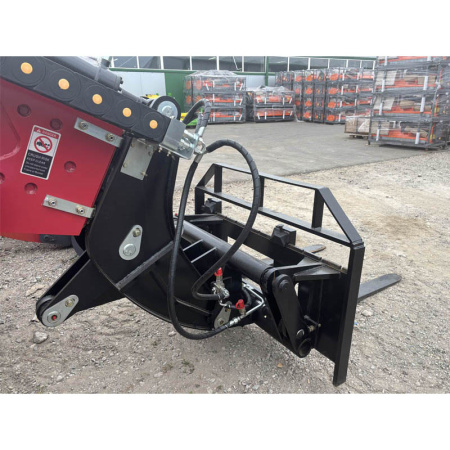 Вилы к фронтальному погрузчику Rossel R-3000 от интернет-магазина rossel.by