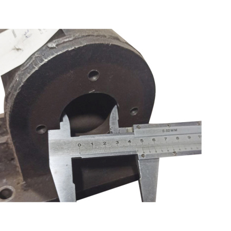 Корпус редуктора 152/184 с креплением под гидроцилиндр от интернет-магазина rossel.by