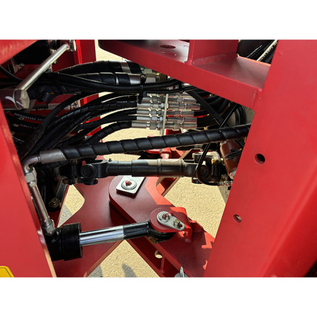 Фронтальный погрузчик Rossel R-3000 от интернет-магазина rossel.by