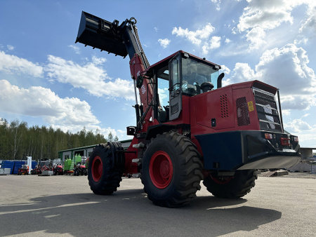 Фронтальный погрузчик Rossel R-4100 от интернет-магазина rossel.by