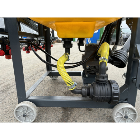 Опрыскиватель полевой навесной Rossel P300 от интернет-магазина rossel.by