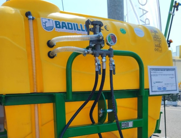 Опрыскиватель Badilli ARP 600 LT от интернет-магазина rossel.by