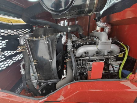 Фронтальный погрузчик Rossel R-2000 от интернет-магазина rossel.by