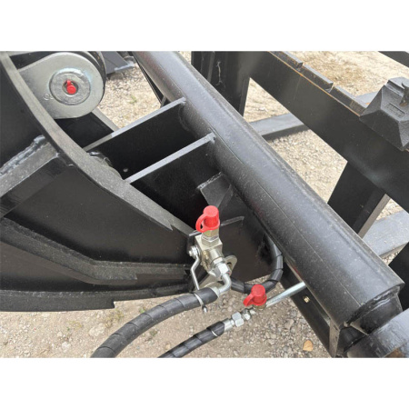 Вилы к фронтальному погрузчику Rossel R-3000 от интернет-магазина rossel.by