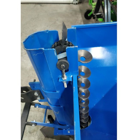 Картофелесажалка КСТ-01-01 на 3 точки от интернет-магазина rossel.by