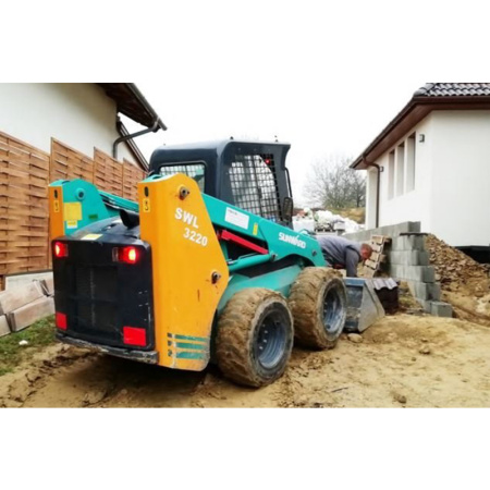 Мини-погрузчик Sunward SWL3220 от интернет-магазина rossel.by