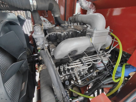 Фронтальный погрузчик Rossel R-2000 от интернет-магазина rossel.by