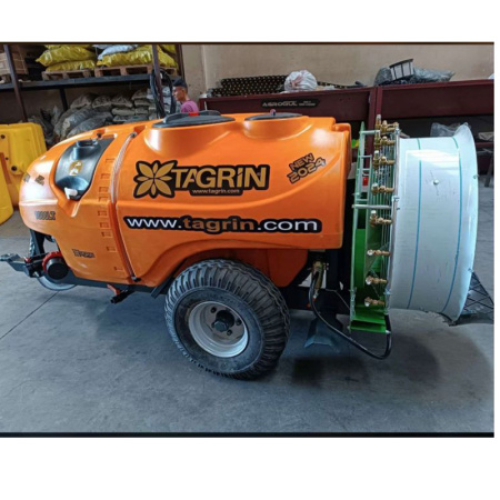 Опрыскиватель прицепной Sirius 1000 Turbo от интернет-магазина rossel.by