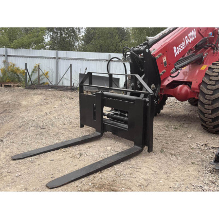 Вилы к фронтальному погрузчику Rossel R-3000 от интернет-магазина rossel.by