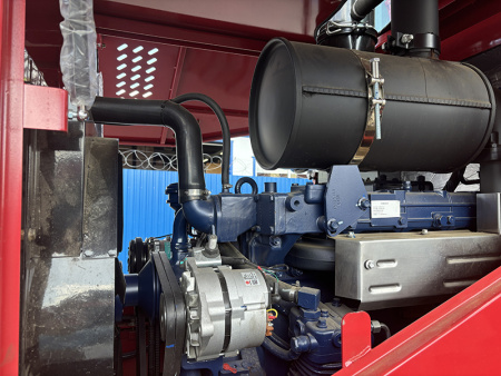 Фронтальный погрузчик Rossel R-4100 от интернет-магазина rossel.by