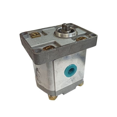 Насос гидравлический для мини-трактора Rossel XT20D от интернет-магазина rossel.by