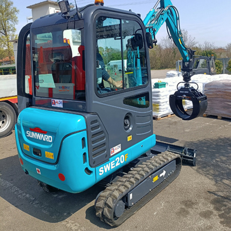 Мини-экскаватор Sunward SWE20F от интернет-магазина rossel.by