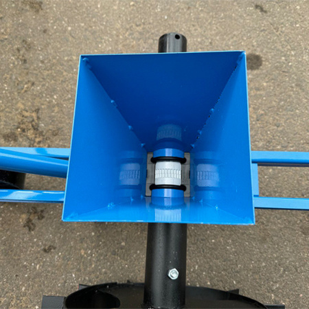 Сеялка универсальная ручная С1 от интернет-магазина rossel.by