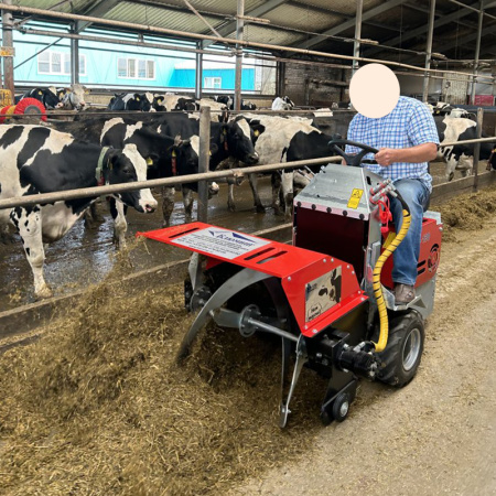 Подталкиватель-ворошитель кормов БЛ-130ПВ от интернет-магазина rossel.by