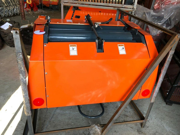 Пресс-подборщик Уралец 0890 от интернет-магазина rossel.by