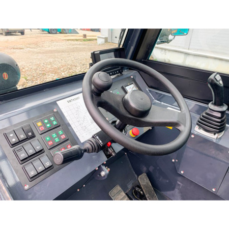 Телескопический погрузчик Sunward SWTH3007 от интернет-магазина rossel.by