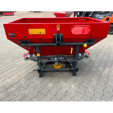 Разбрасыватель удобрений РУМ-600 усиленный с садовой приставкой от интернет-магазина rossel.by