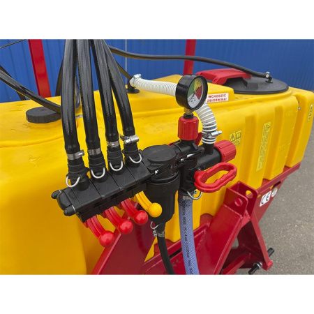 Опрыскиватель Demarol 400L-12М от интернет-магазина rossel.by