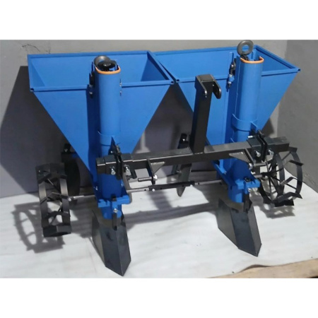 Картофелесажалка 2КСТ 01-01 (на 3 точки) от интернет-магазина rossel.by