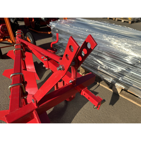 Плуг трехкорпусный 1L-320 от интернет-магазина rossel.by