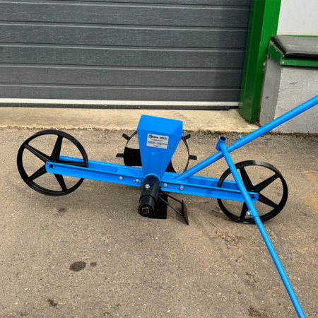 Сеялка универсальная ручная С1 от интернет-магазина rossel.by