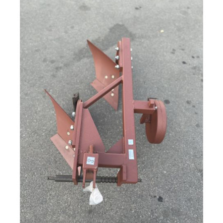 Плуг ПНД1-00.00.000 для минитрактора МТЗ от интернет-магазина rossel.by