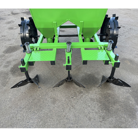 Картофелесажалка навесная Rossel КСН-2Л (междурядье 50-75см) от интернет-магазина rossel.by