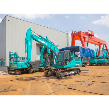 Компактный экскаватор Sunward SWE135E-3H от интернет-магазина rossel.by