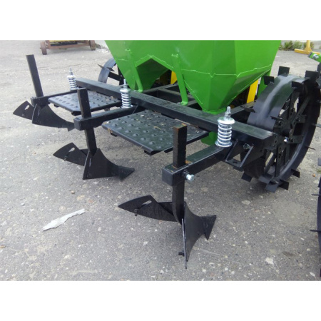 Картофелесажалка D-Pol СКН-180/2 от интернет-магазина rossel.by